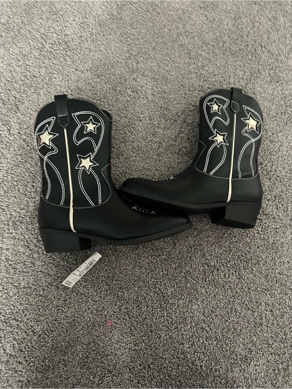 Black Western Star Embroidered cowgirl Boots